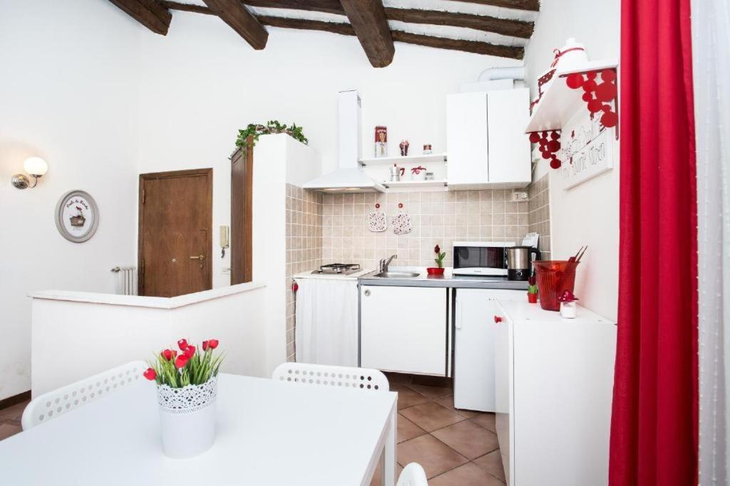 Magenta Deluxe Moro 3 Roma Exterior foto